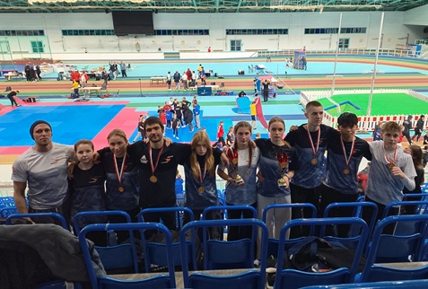 Bild: Schwarz und Jungbluth triumphieren in Sachsen-Anhalt! – Kiefers Team holt insgesamt 8 Medaillen!